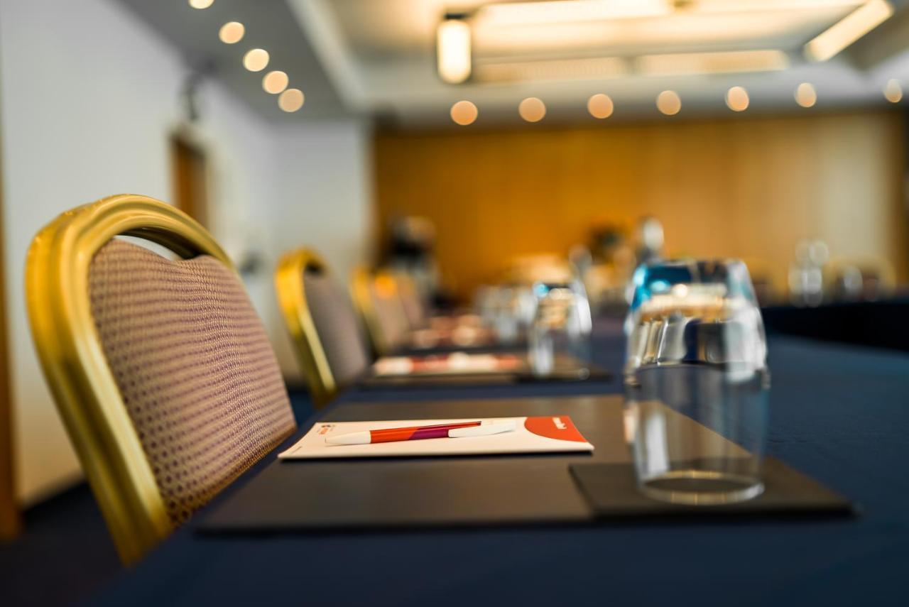Ramada Encore By Wyndham Geneva Carouge Eksteriør bilde