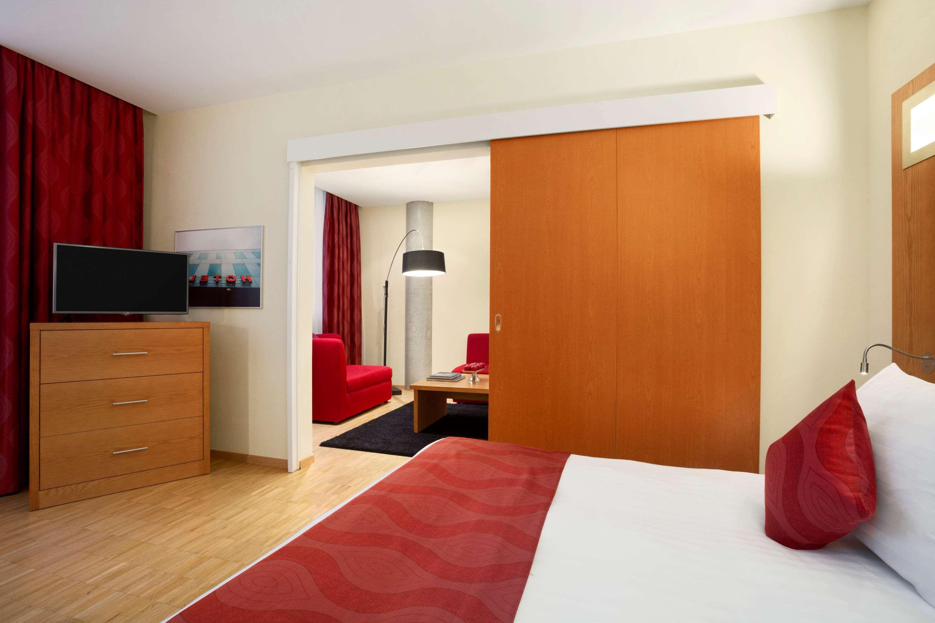 Ramada Encore By Wyndham Geneva Carouge Eksteriør bilde