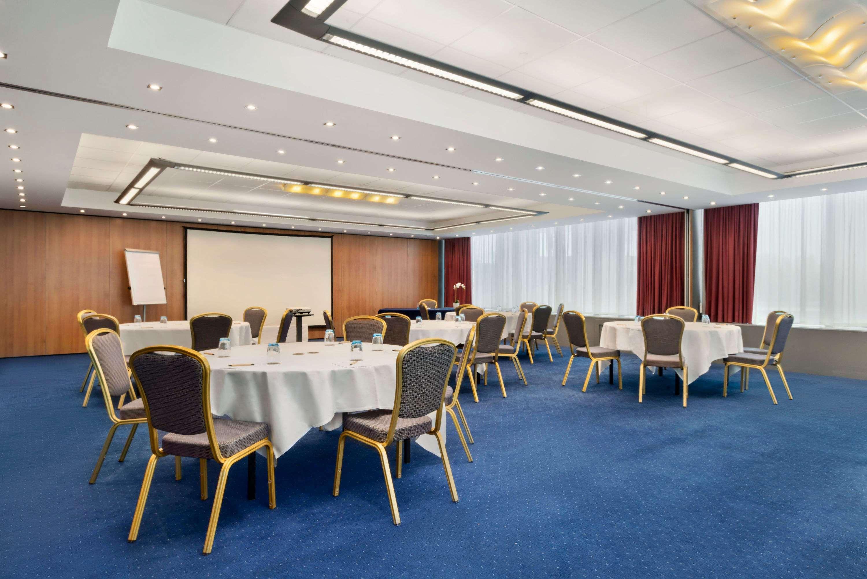 Ramada Encore By Wyndham Geneva Carouge Eksteriør bilde
