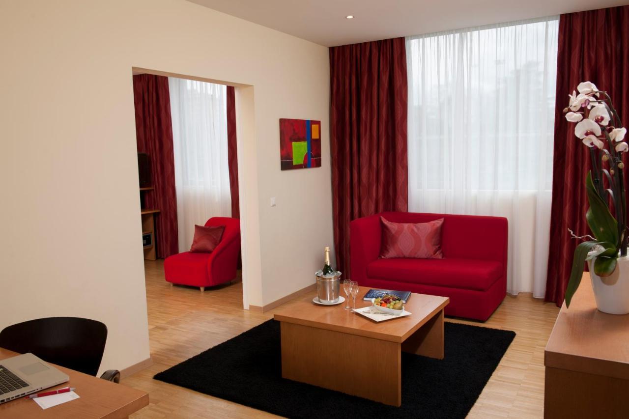 Ramada Encore By Wyndham Geneva Carouge Eksteriør bilde